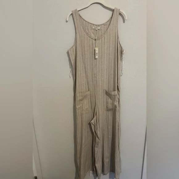 Max Studio Wide Leg Jumpsuit - Picture 7 of 8